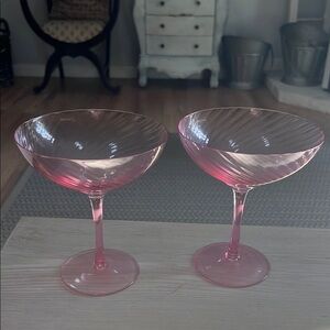 Pink Coupe Cocktail Glasses Set for Dining